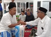 Warga Gampong Leu Ue Mulai Tunaikan Kewajiban Zakat Fitrah