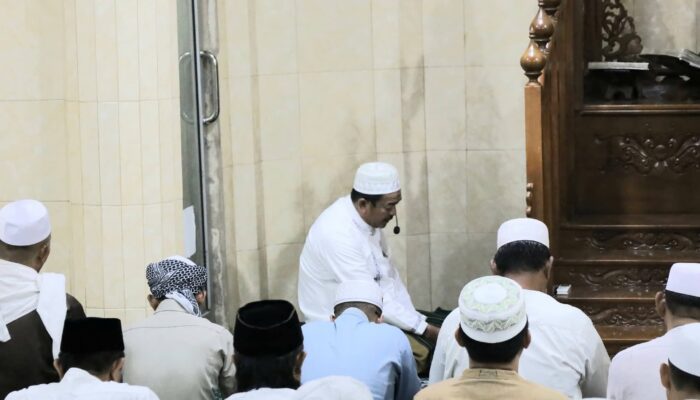 Safari Ramadan di Panyabungan II, Bupati Madina Imam Salat Subuh