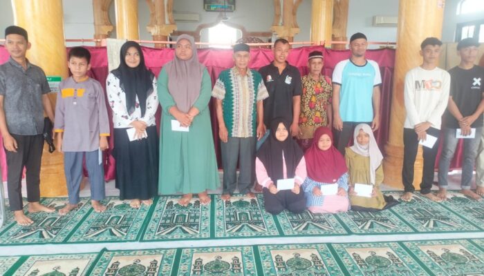 Jelang Lebaran, Pemuda Paya Undan Salurkan Rp12 Juta Santunan Ke 10 Anak Yatim
