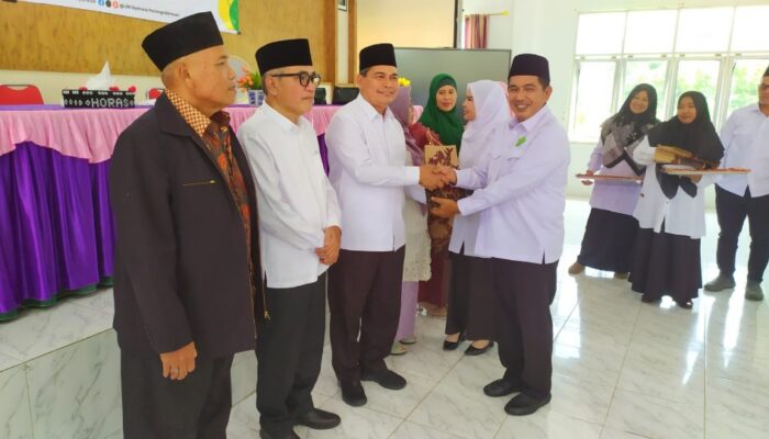 Prof Dr Sumper Mulia Harahap Bertekad Perkuat Ma’had Al-Jami’ah UIN Syahada P.Sidimpuan