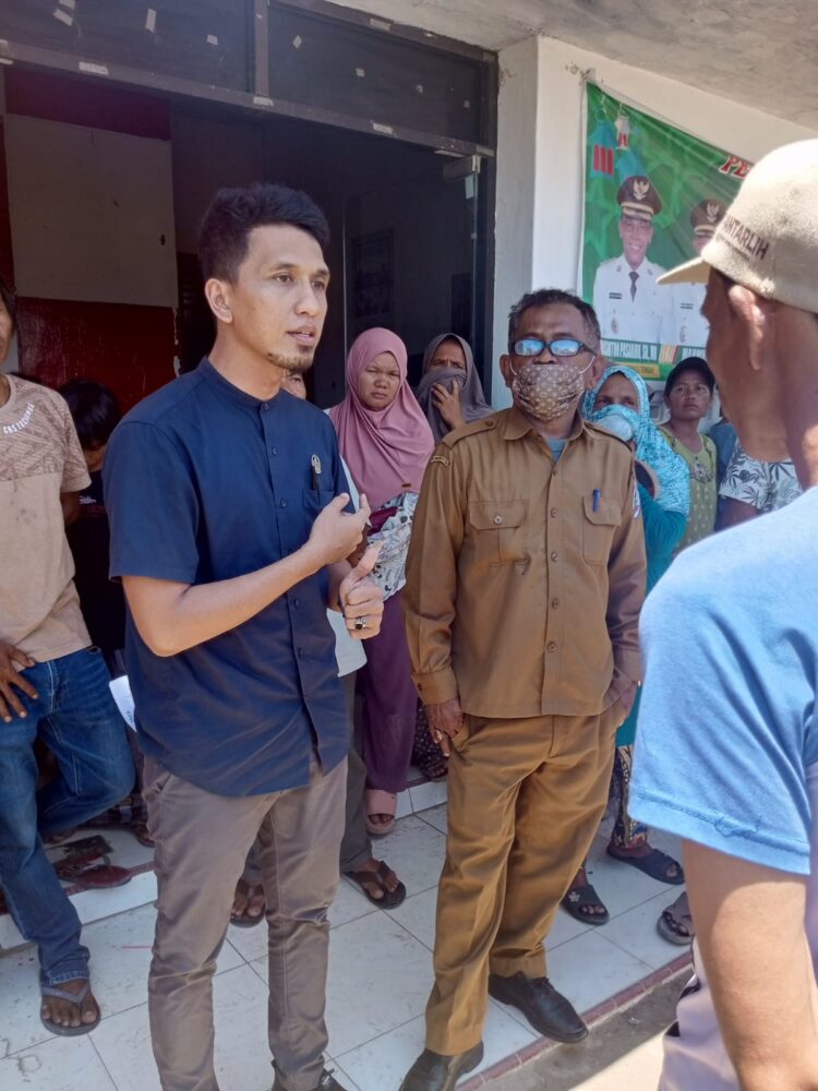 Camat Janjikan Semua Warga Barus dapat Bantuan Jadup dalam 2-3 Hari