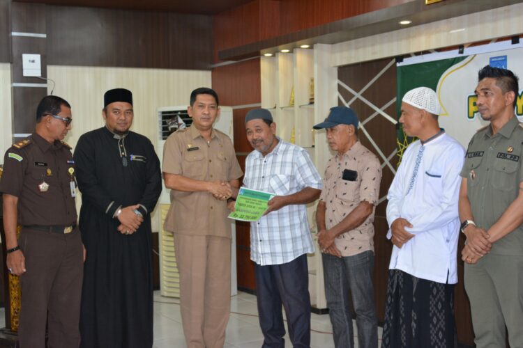 Baitul Mal Langsa Salurkan Zakat Untuk 7.700 Mustahik