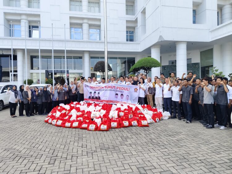Jelang Idul Fitri, DPD Gerindra Sumut Bagikan 500 Sembako ke CS dan Security di Instansi Pemerintahan