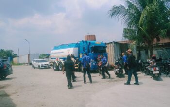 Diduga Ilegal, Tim Gabungan Gerebek Gudang Penimbunan BBM Subsidi di Medan Marelan