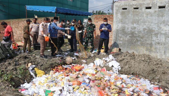 Karantina Sumatera Utara Musnahkan 5 Ton Lebih Komoditas Ilegal