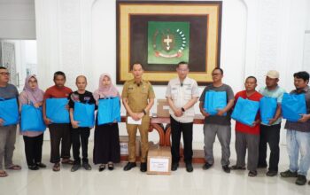 Pemkab Langkat Salurkan Bantuan Presiden Untuk Korban Banjir 