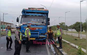 Satlantas Polres Sergai Akan Tindak Tegas Sopir Truk Bandel Parkir di Alun-Alun Jalinsum