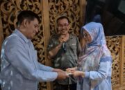 Zero Complain Tercapai, Perdana Mandiri Berikan Award