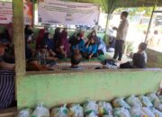 Dosen dan Mahasiswa Biologi Unsam Salurkan Bantuan Warga Terdampak Banjir di Aceh Tamiang