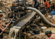 Dua Warga Meninggal, Satu Luka-Luka Akibat Longsor di PETI Batang Natal