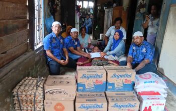 Terenyuh Melihat Tayangan di Medsos, Ricky Bantu Warga Miskin Penderita Penyakit Kronis