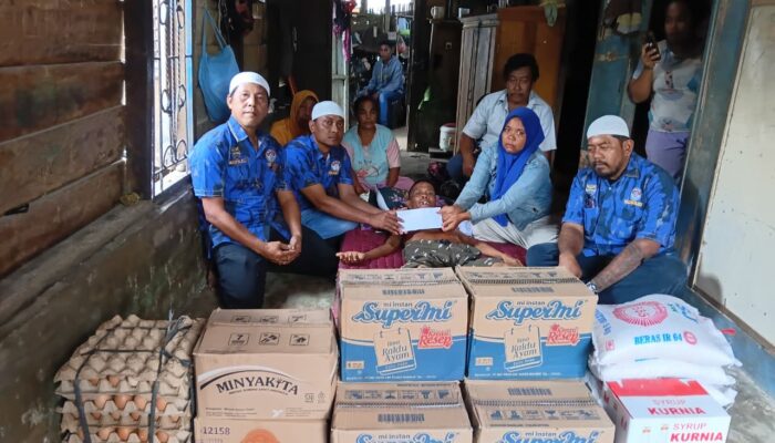 Terenyuh Melihat Tayangan di Medsos, Ricky Bantu Warga Miskin Penderita Penyakit Kronis