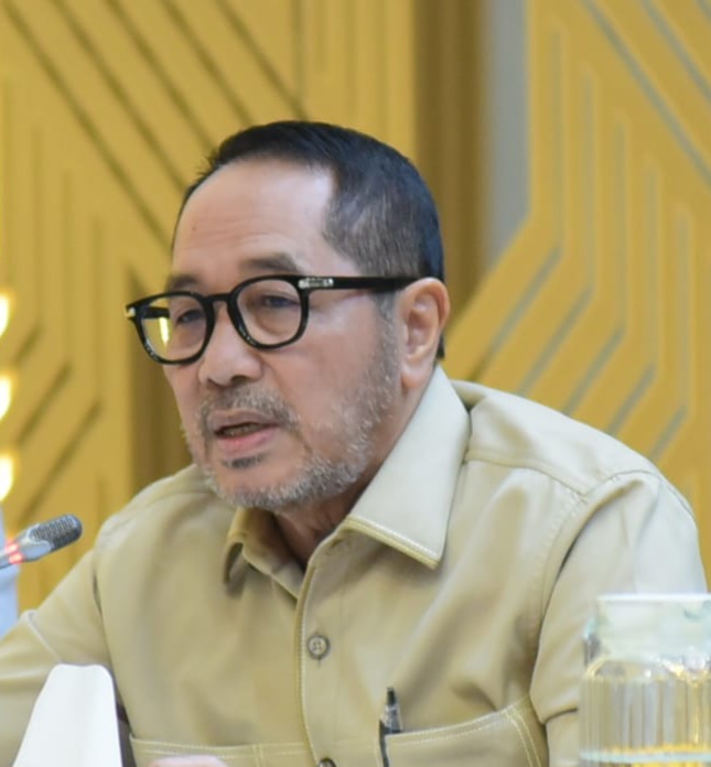 Usulkan Dana Pensiun Pejabat Dialihkan Untuk Nakes Dan Guru Honorer