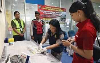 Pilot, Awak Pesawat dan Sopir Angkutan Darat di Bandara Kualanamu Tes Urine