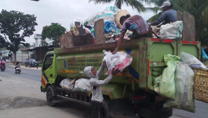 260 Petugas Kebersihan Pemkab Batubara Tetap Bekerja Meski Gaji Desember 2025 Belum Dibayar
