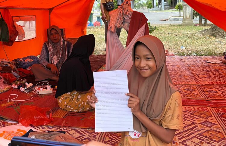 Surat Terbuka Anak Korban Banjir Bireuen: “Saya Ingin Pulang ke Rumah, Bapak Presiden”