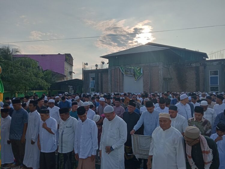 Besok, Ustadz Sabarudin Khatib Idul Fitri Di Masjid Agung Subulussalam