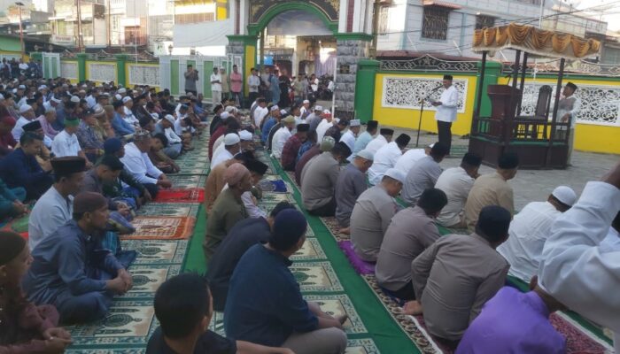 Bupati Syah Afandin: Mari Makmurkan Masjid 