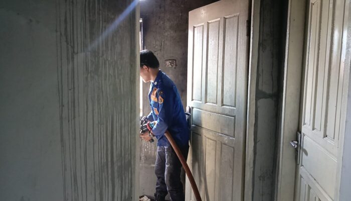 Gercep, Damkar Samosir Berhasil Selamatkan Kos-kosan Nyaris Hangus Terbakar