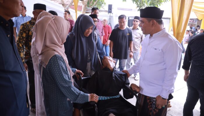 Syech Muharram Silaturahmi Bersama Masyarakat di Kediaman Pribadi