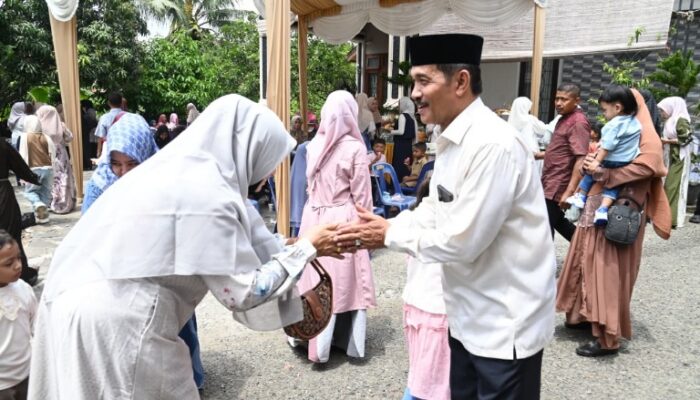 Momentum Idul Fitri, Wabup Aceh Besar Perkuat Silaturahmi Bersama Masyarakat