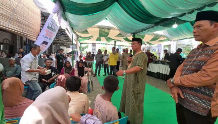 Ribuan Masyarakat Aceh Hadiri Halal Bihalal di Kediaman HRD