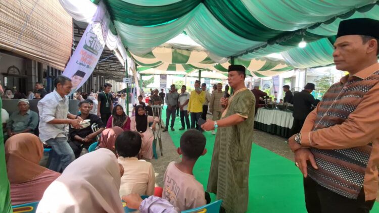 Ribuan Masyarakat Aceh Hadiri Halal Bihalal di Kediaman HRD