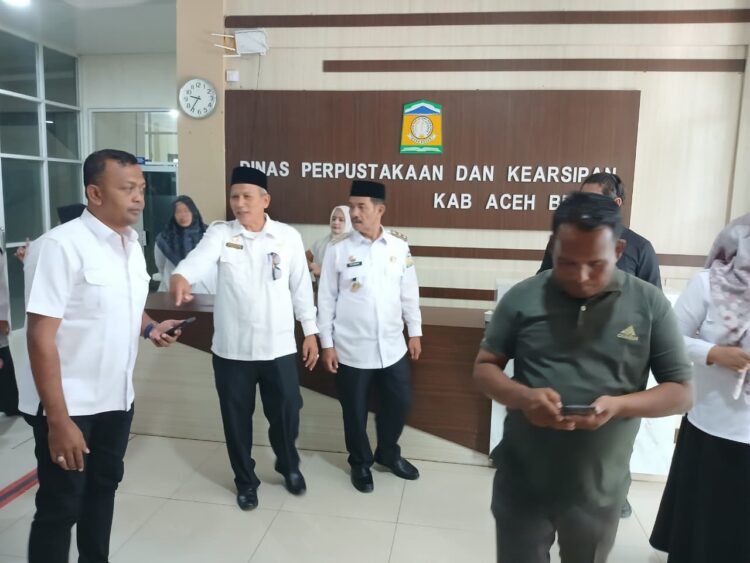 Wabup Aceh Besar Apresiasi Disiplin ASN Hari Pertama Kerja