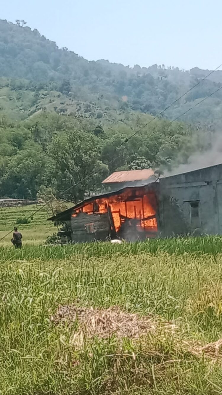 Tiga Bangunan di Kuyun Toa Ludes Terbakar