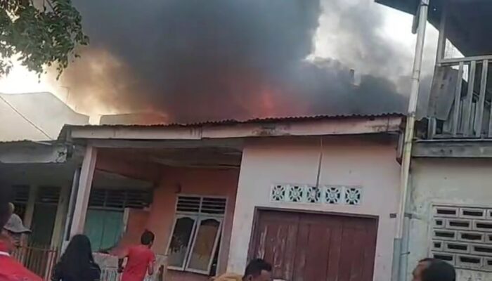 Tiga Rumah Warga Terbakar Di Babalan 