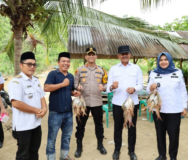 Bupati, Wabup dan Kapolres Madina Penuhi Undangan Masyarakat Buka Lubuk Larangan