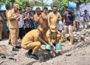 Bupati dan Wabup Deliserdang Letakkan Batu Pertama Pembangunan Mushala dan Kantin Sehat SDN 104240 Wonosari