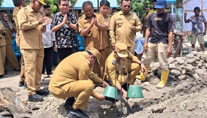 Bupati dan Wabup Deliserdang Letakkan Batu Pertama Pembangunan Mushala dan Kantin Sehat SDN 104240 Wonosari