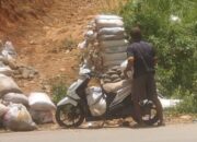 Kades Jambu Baru Denda Warga Rp100.000 Tak Ikut Gotong Royong