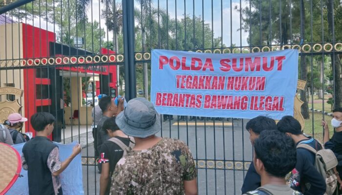Petani Bawang Demo Polda Sumut, Minta Mafia Bawang Ditangkap