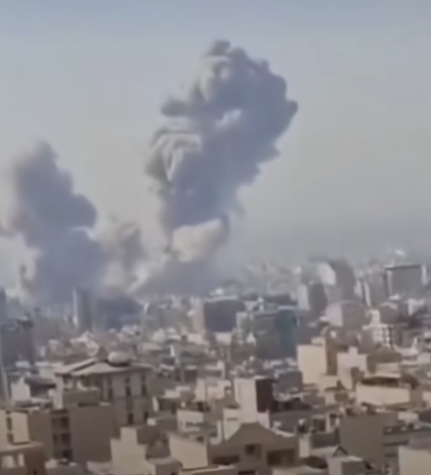 Jajak Pendapat Reuters/lpsos: Hanya 27 Persen Warga AS Setuju Serang Iran