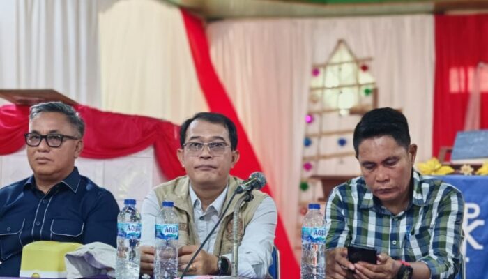 Gelap Di Pulau Terluar: Warga Kepulauan Batu Masih Bergantung Genset