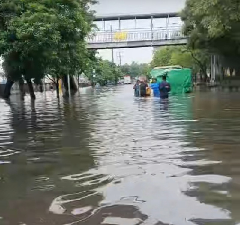 Banjir Rendam Jakarta dan Tangsel, Ini Titik-titik Lokasinya