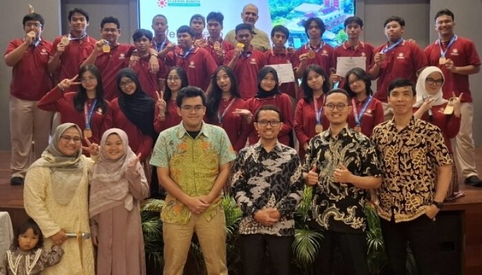 Bertabur Prestasi, Ini Cara Kharisma Bangsa Membina Bakat Siswa Sejak Dini