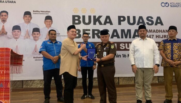 KNPI Sumut Berikan Penghargaan Penegakan Hukum Dan Anti Korupsi Kepada Kajatisu 