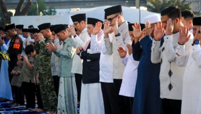 Salat Idulfitri 1447 H, Rico Waas Ajak Warga Perkuat Persatuan Dan Bangun Medan Untuk Semua