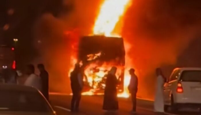 Bus Jamaah Umrah WNI Terbakar