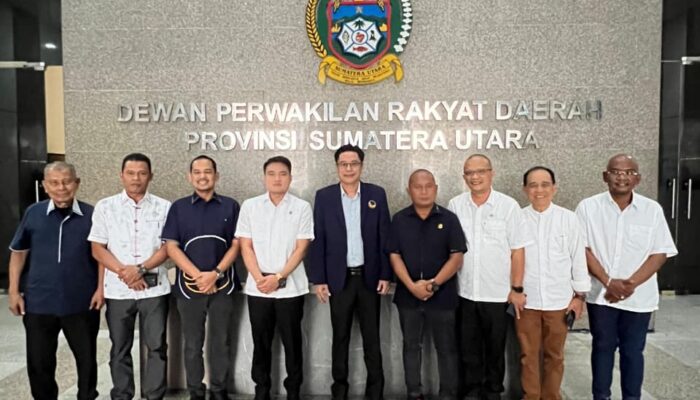 Iskandar ST Silaturahmi Dengan Jajaran Fraksi Nasdem DPRD Sumut