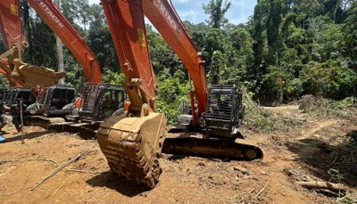 Diduga Ilegal, Polda Sumut Amankan 14 Ekskavator Dan 7 Penambang Emas