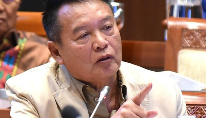 Mundurnya Kabais TNI Contoh Baik, Namun Penegakan Hukum Harus Tetap Berlanjut