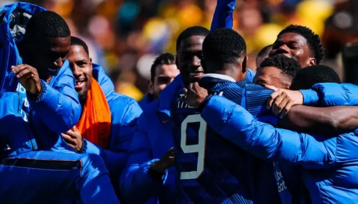 Prancis Jinakkan Kolombia