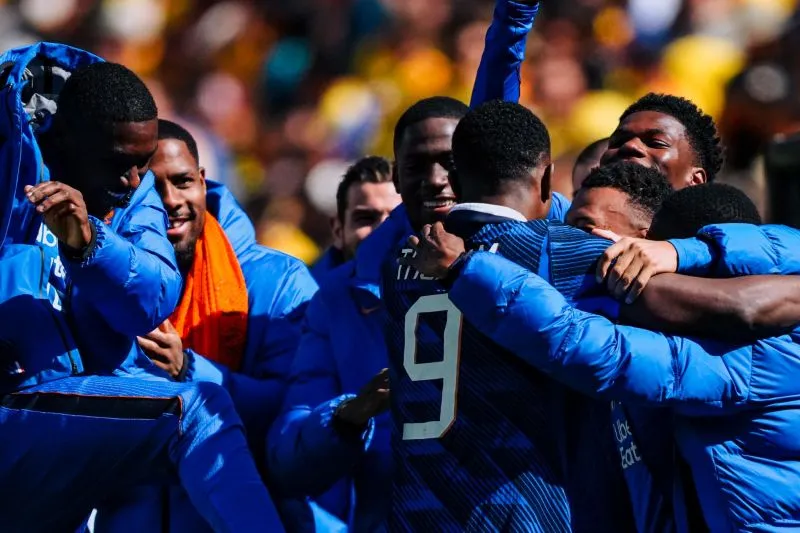 Prancis Jinakkan Kolombia