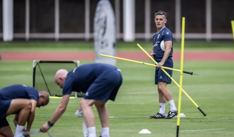 Herdman Dipacu Waktu, Taktik Timnas Diuji FIFA Series