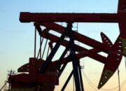 Harga Minyak Dunia Berbalik Turun Jelang Lebaran