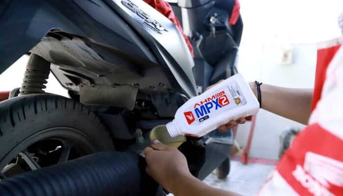 Honda Peduli Driver Ojol, Ganti Oli Hemat Di AHASS